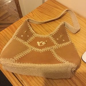 SALE! 🚨 🌸NEW! Tan Stitched Purse🌸