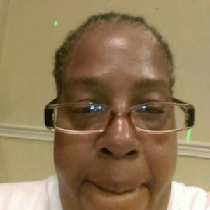 Meet your Posher, Cynthia