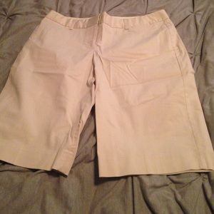 Khaki Editor shorts