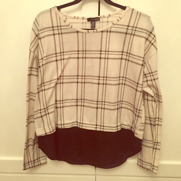 Chiffon tailed sweater