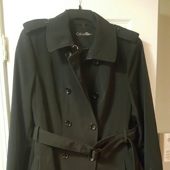 Calvin Klein 3/4 lined Trench Coat
