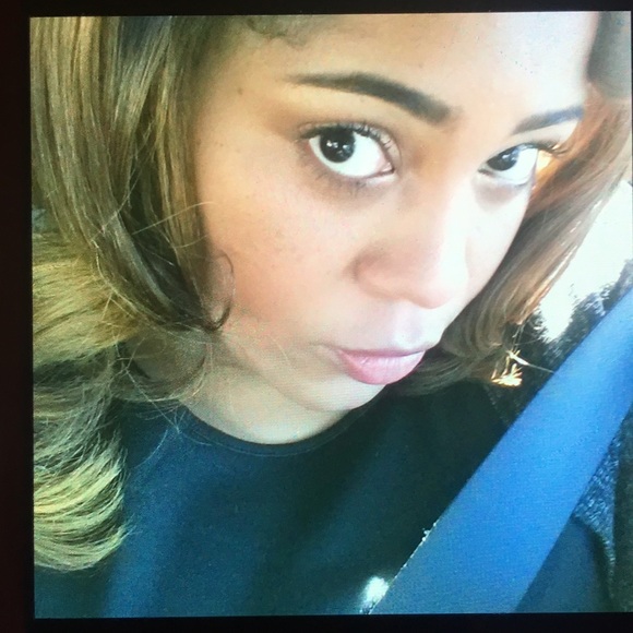 Meet your Posher, Taneasha - Picture 2 of 5