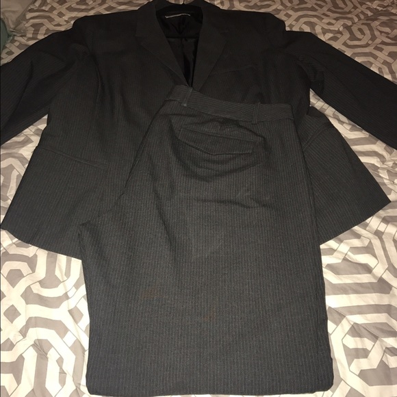 GAP blazer with matching cropped pants