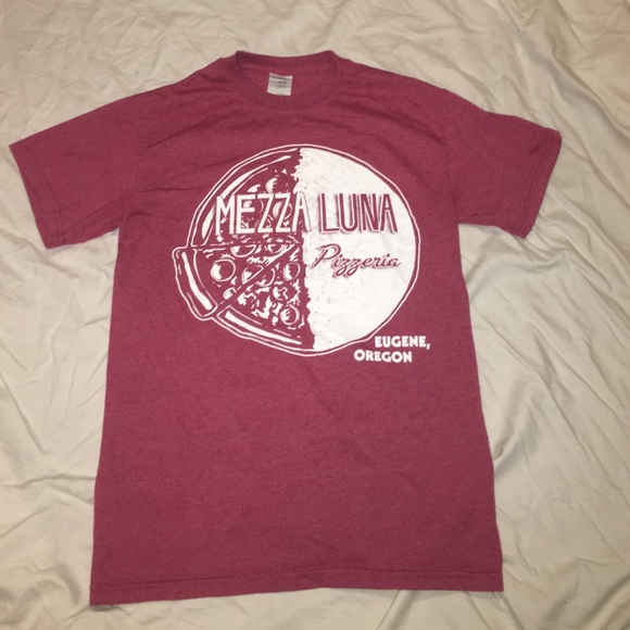 Mezza Luna Pizzeria Tee