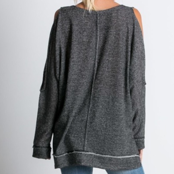 Long Split Sleeve Top - Picture 4 of 4