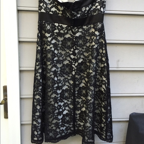 Dress - Picture 2 of 3