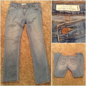 Levi slim straight 544 ultimate lift