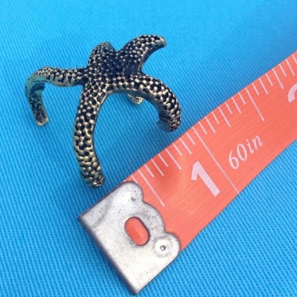 (C2) Starfish Ring - Picture 3 of 4