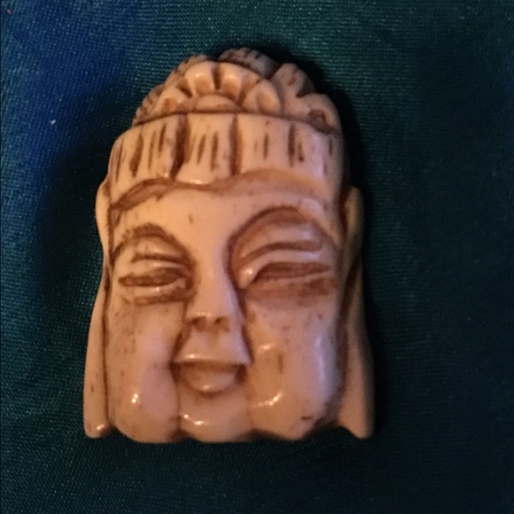 🎉🗣🎏 Buddha face bead or charm