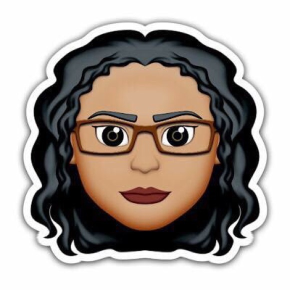 Meet your Posher, Vanessa