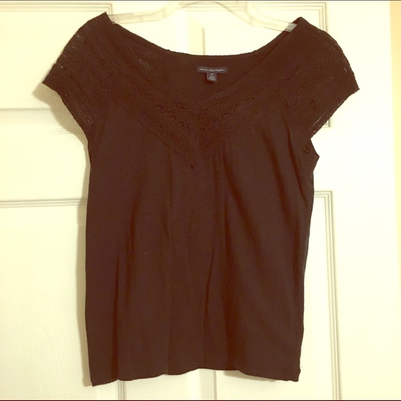 ‼️⬇️ AE Black Lace Top
