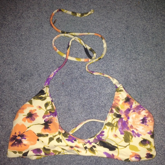 NEW midori bikinis peony Croatia top