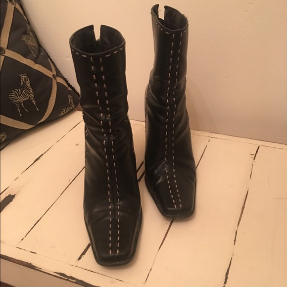 Cathy Jean Black Boots size 6