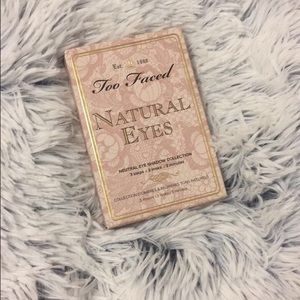 Too Faced Natural eyes