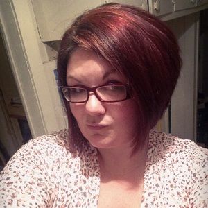 Meet your Posher, Bobbie