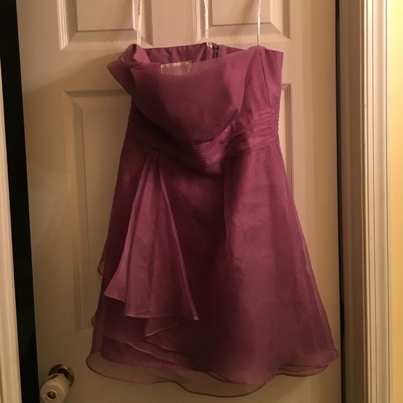 Very pretty lilac bridesmaid/party/prom dress!