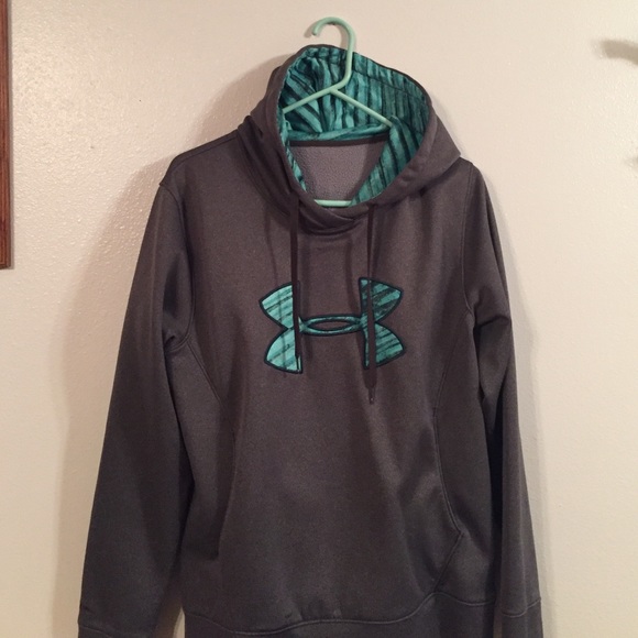 Womens under armor sweatshirt!