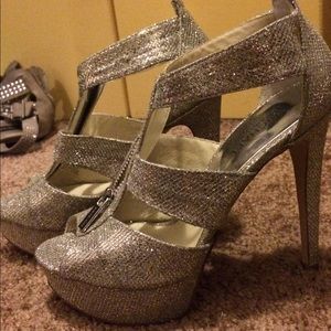 Micheal Kors silver heels
