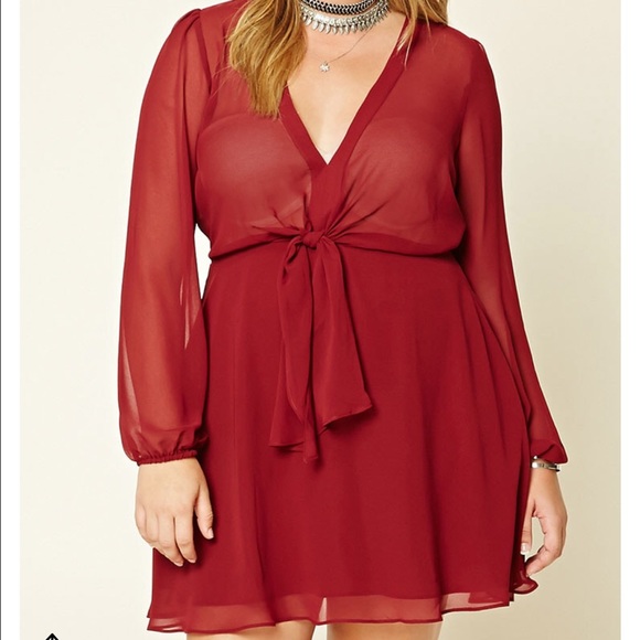 F21 plus size plunging mini
