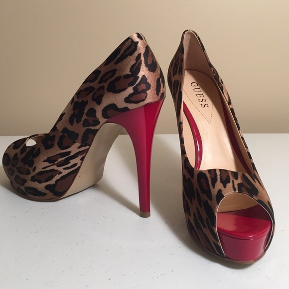 Guess leopard Print shoes