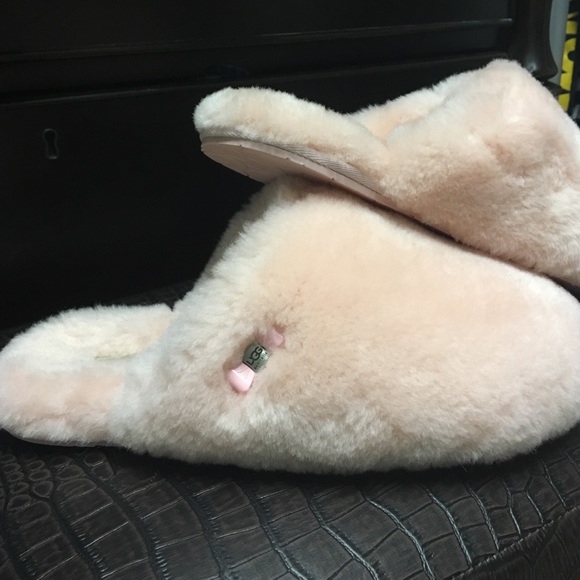 UGG Pink House shoes
