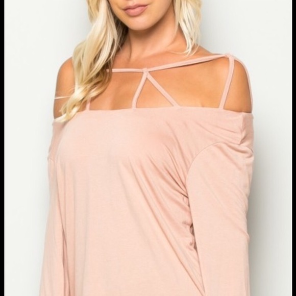 Fashion Top - Picture 4 of 4