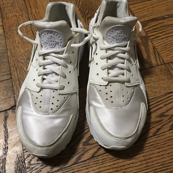 White Huaraches Women Size 8.5