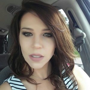 Meet your Posher, Cara