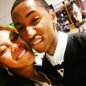 Meet your Posher, Electa