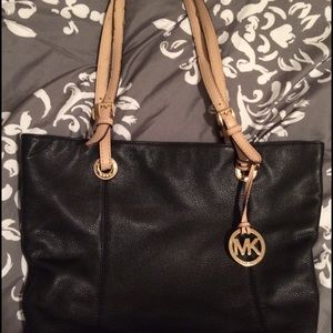 Michael Kors black purse