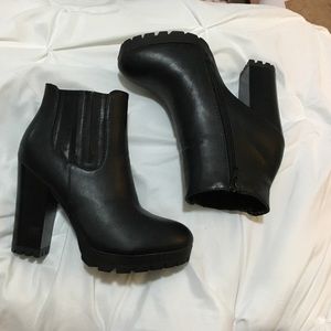 Brand new black ankle bootie