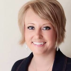 Meet your Posher, Stacy