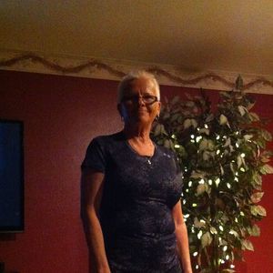 Meet your Posher, Debbie nagle