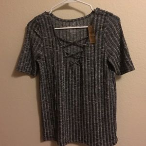 American Eagle Gray Top