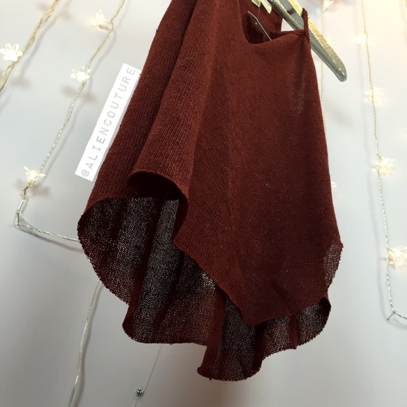 Urban Outfitters Sexy Split Neck Tank - Picture 4 of 4