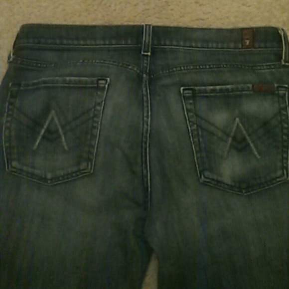 7 for all mankind