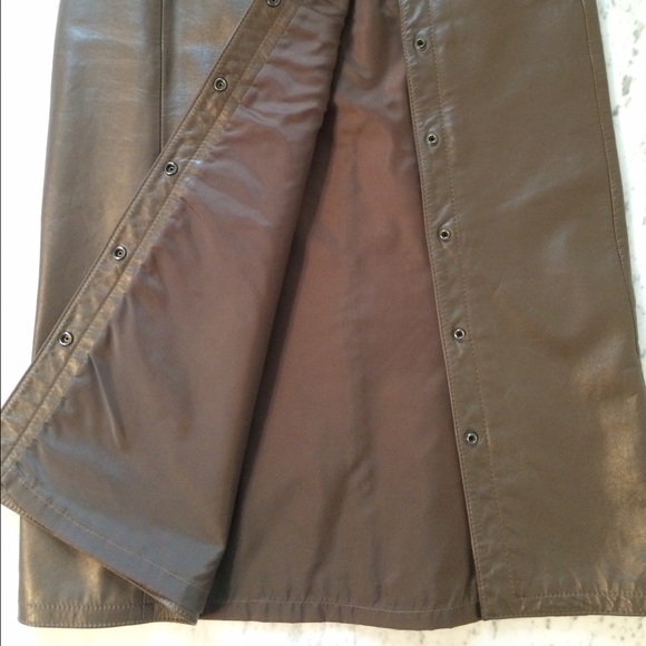 Vintage Genuine Leather Skirt - Picture 3 of 4