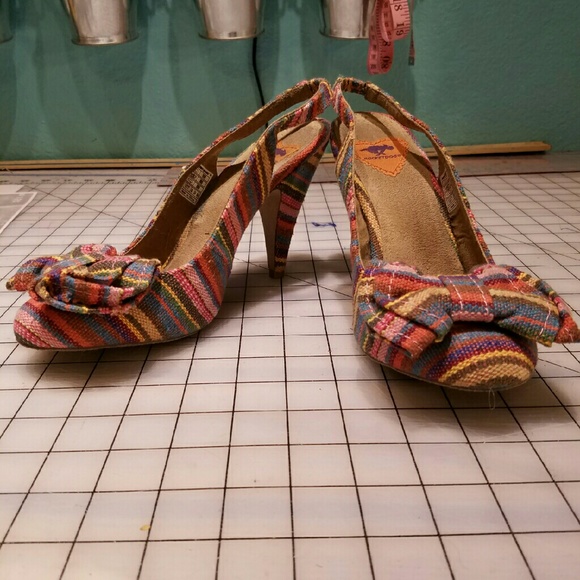 Rocket Dog striped heels