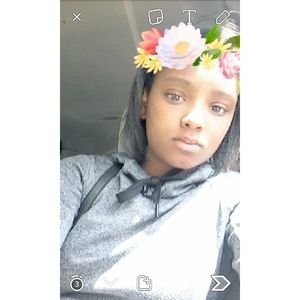 Meet your Posher, Genea