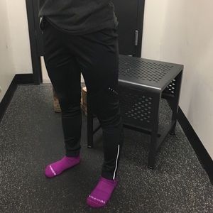 🚫💨💦NIKE element shield tights!