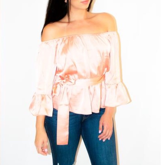 ❗️SOLD OUT Maya Top - Picture 2 of 4