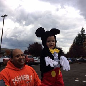 Meet your Posher, Monica