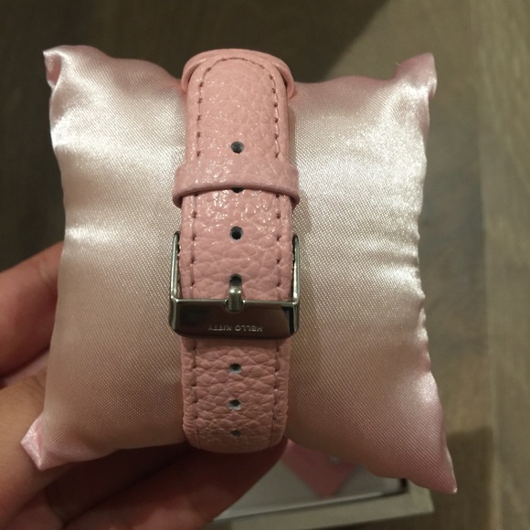 Authentic hello kitty watch - Picture 4 of 4