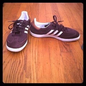 Adidas Men Maroon Samba Sneakers