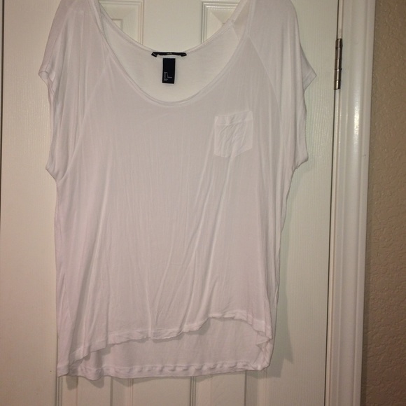 H&M white tee