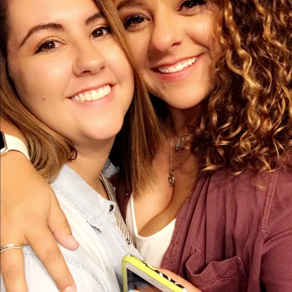 Meet your Posher, Josey - Picture 2 of 4