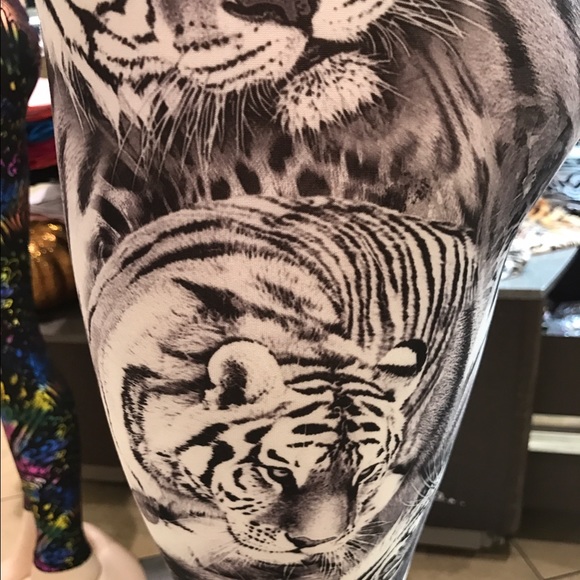 tiger leggings - Picture 3 of 4