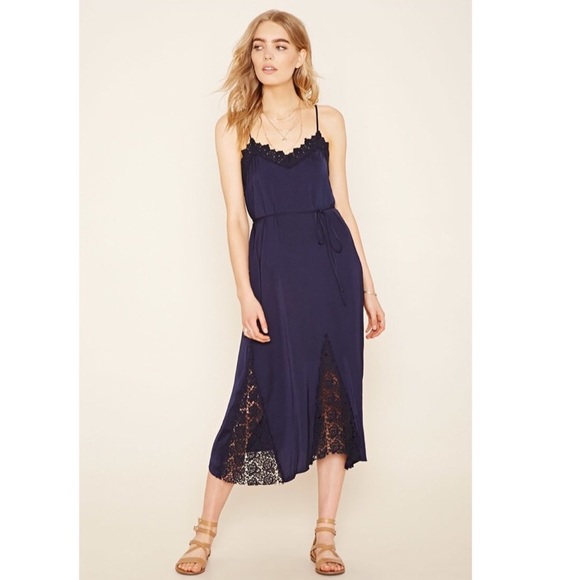 Forever 21 Dresses & Skirts - lace crochet trimed belted slip dress