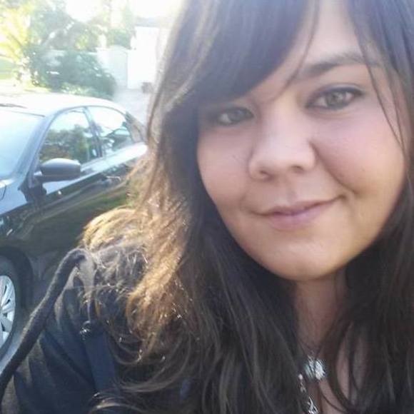 Meet your Posher, Alexandra - Picture 1 of 1