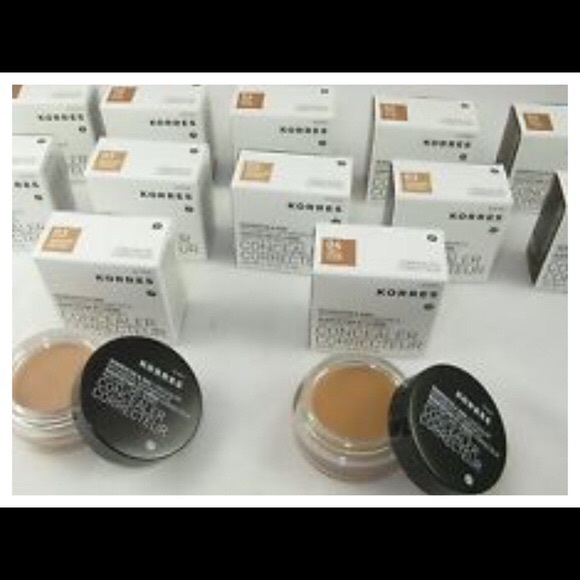 Lot of 2 korres concealer oak. One 03 & 04.